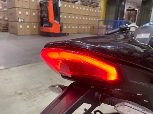 Мопед Vento (Венто) VMC Monster - 125сс BLACK фото 12 Мопед Vento (Венто) VMC Monster - 125сс BLACK фото 12