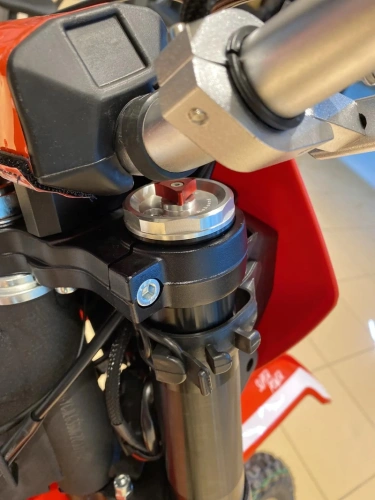 Мотоцикл кроссовый / эндуро JHLMOTO Z1 CB300F (ZS175FMM) фото 7