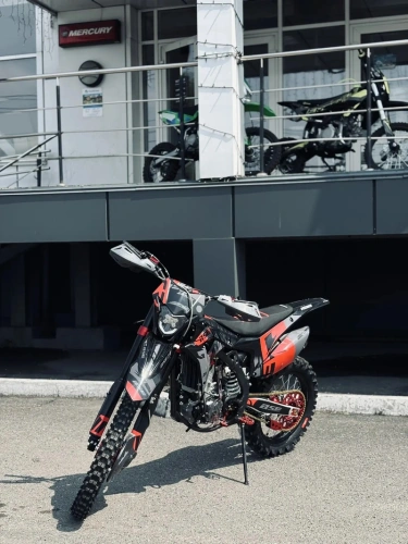 Мотоцикл кроссовый / эндуро BSE (БСЕ) Z8 Twin Grey/red
